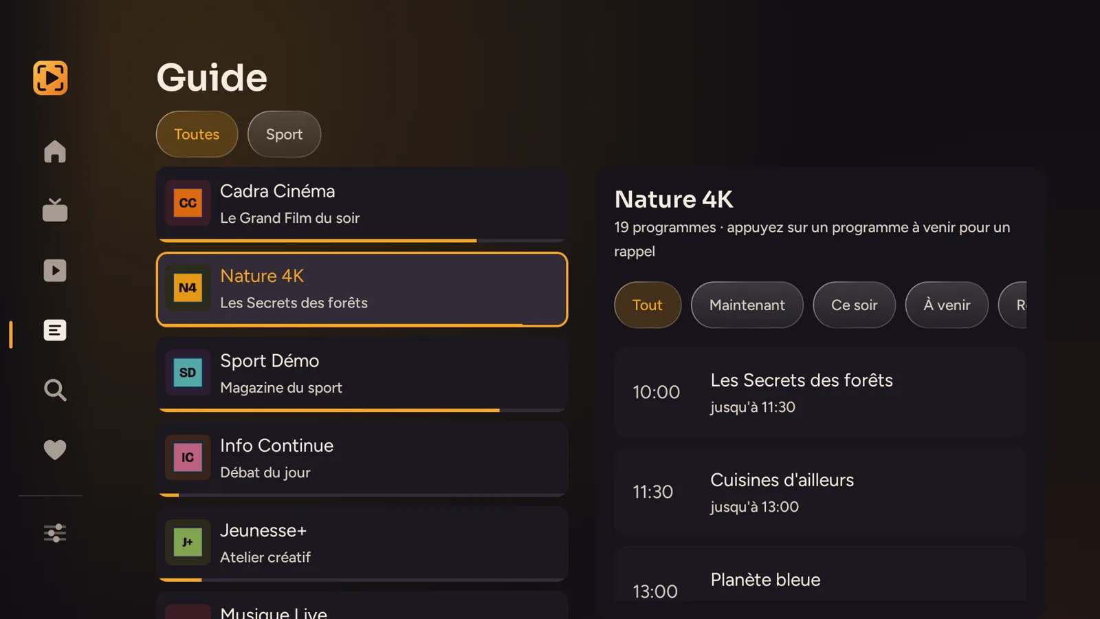 Le guide des programmes de Cadra TV sur téléviseur.